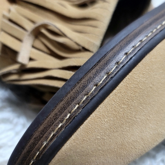 Aerosoles Good Fun Tan Fringed Suede Ankle Boots Booties Size 9 M - Picture 8 of 11